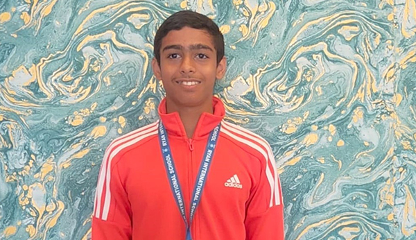 Mst. Eeshan Jaydeep De