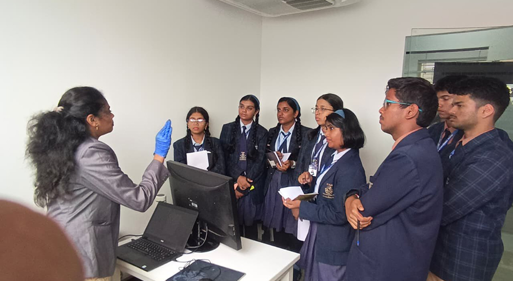 Internship Program- Visit to Forensic Lab