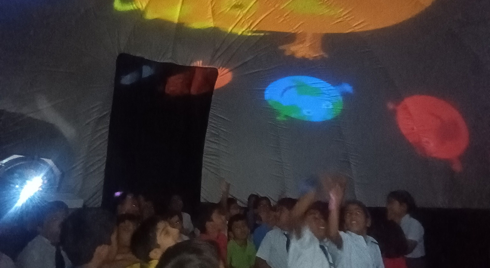 Mystery Dome And VR Show