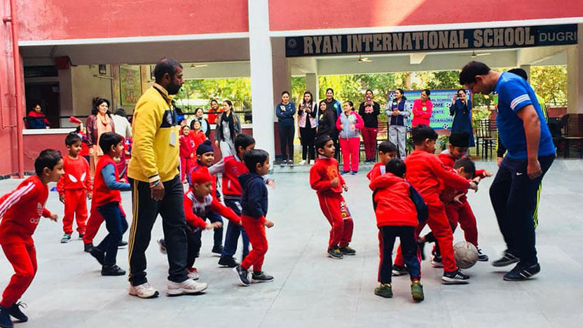 PARENT AND CHILD FOOTBALL MATCH - Ryan International School, Dugri