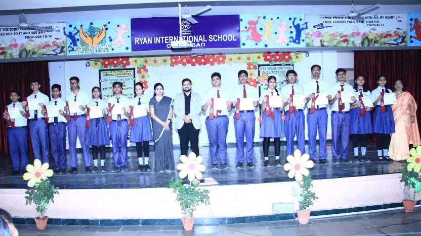 Investiture And Prize Distribution Ceremony
